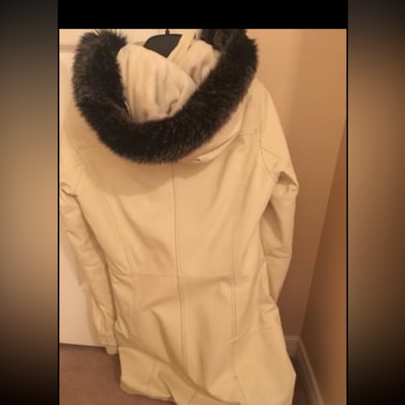 Danier Leather Winter Coat - Picture 2 of 5